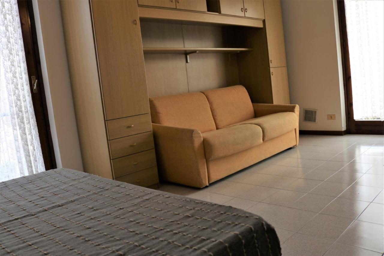 Studio In Lazise/Gardasee 21938 Kültér fotó