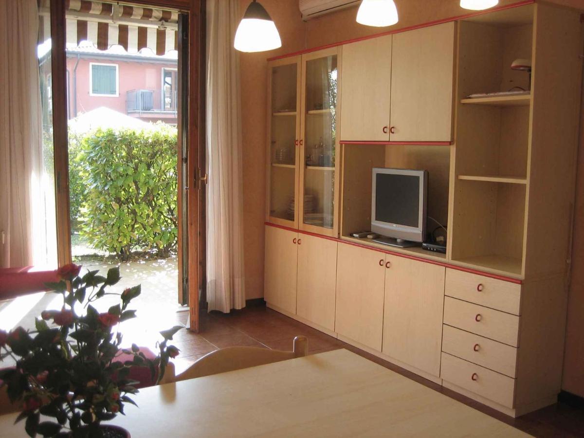 Studio In Lazise/Gardasee 21938 Kültér fotó